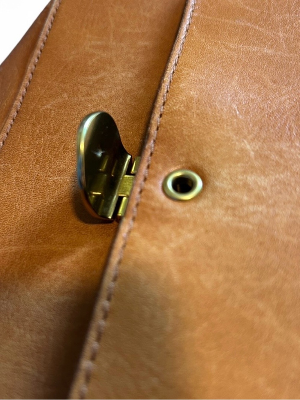 Madewell The Abroad Leather Convertible Purse - Picture 5 of 8